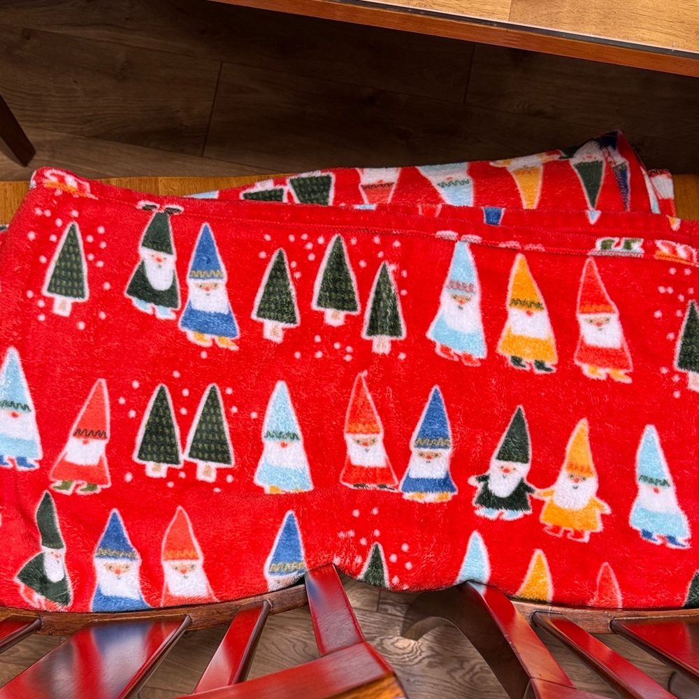 Christmas Gnome Print Red Blanket